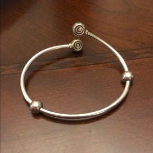 Chamilia Flex Bangle (M)